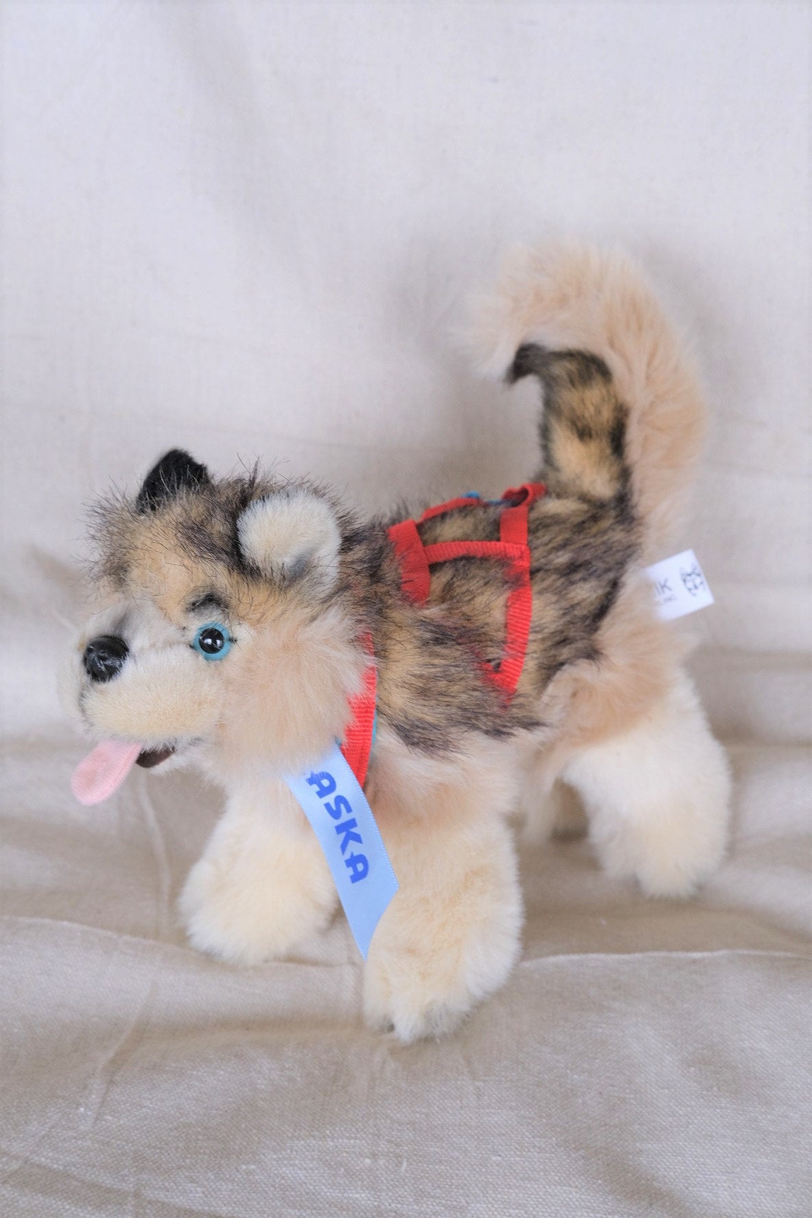 Alaskan Husky Plush Toy w Harness